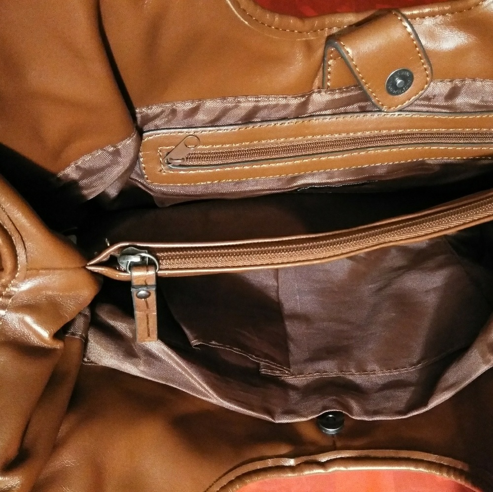 Handbag - Picture 2 of 3